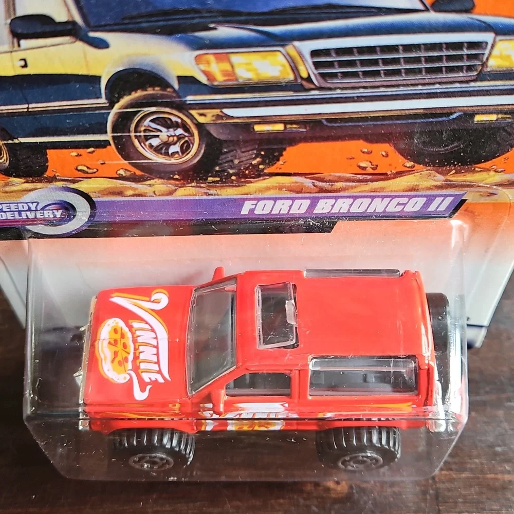 3 NWT 1999 Matchbox "Speedy Delivery" Vehicles - Picture 11 of 12